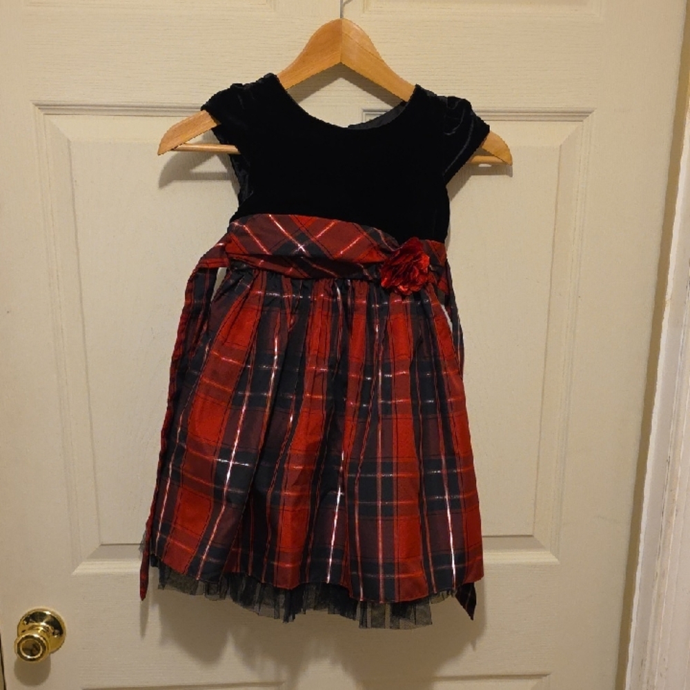 Sweet Heart Rose Red and Black Plaid Dress